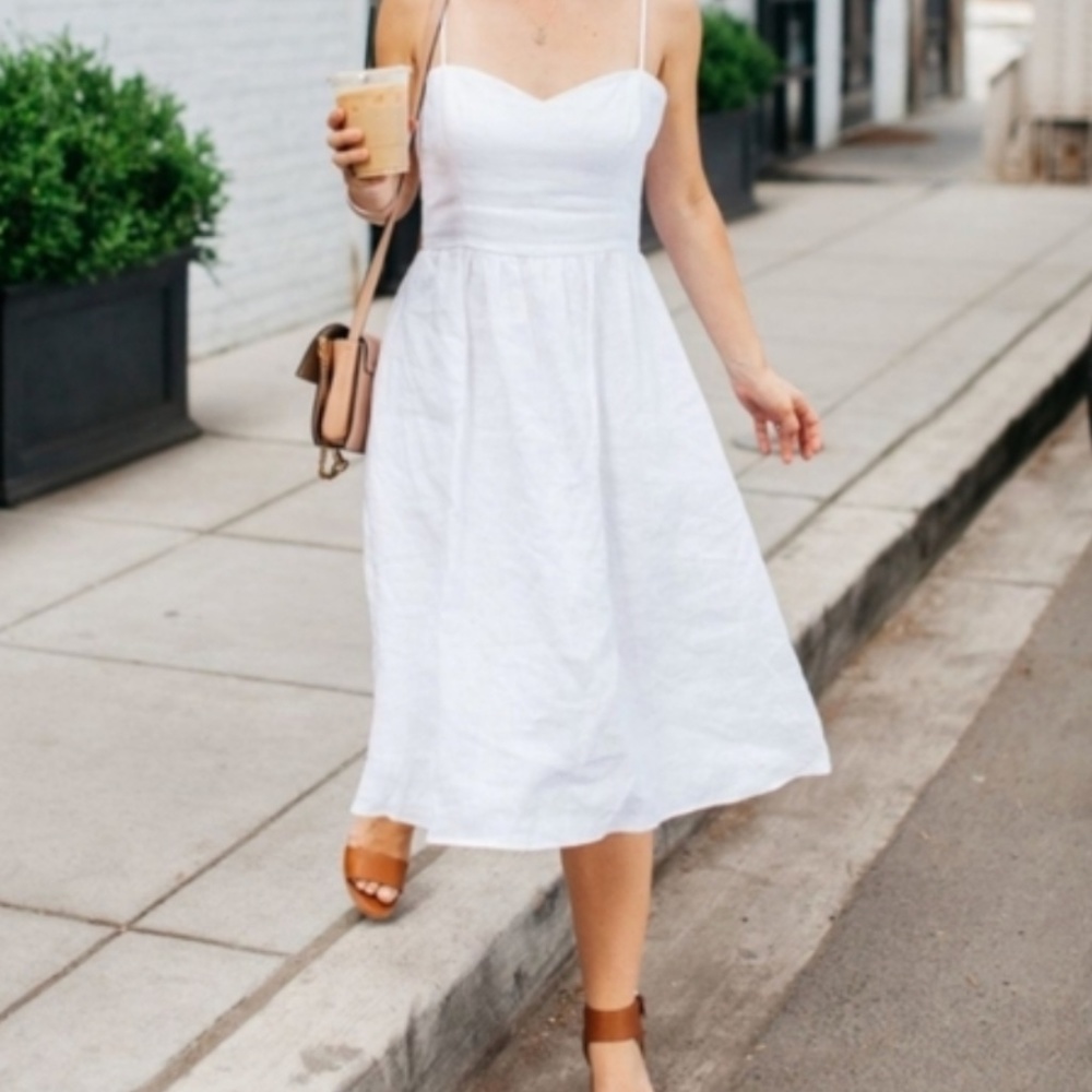 Reformation Olivia Sleeveless Sweetheart Neckline Dress Size 6